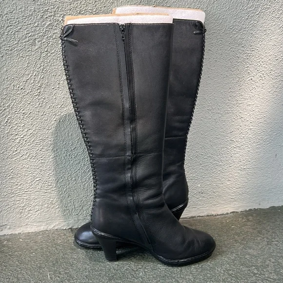 Sofft Knee High Black Heeled Boots Classic Leather Goth Comfort Sz 7.5 - Picture 5 of 11